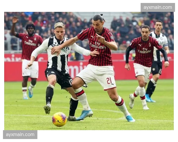 镜头捕捉：看台上沙特代表团现身，观战皇家社会对阵塞尔塔的比赛