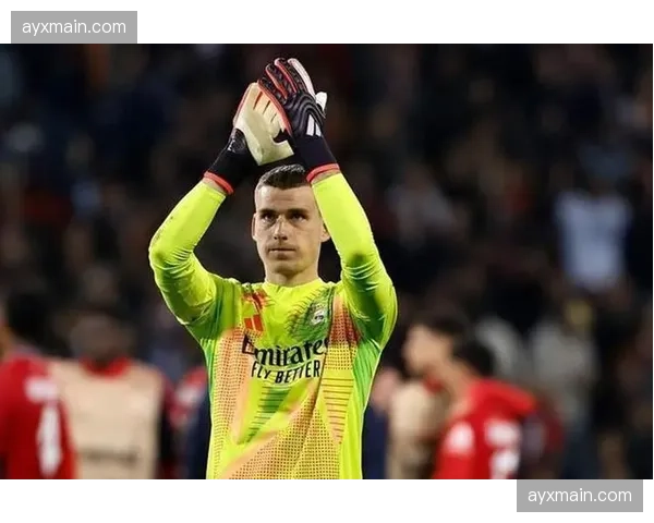 皇马防线告急：库尔图瓦伤缺六周，门迪腿筋受伤